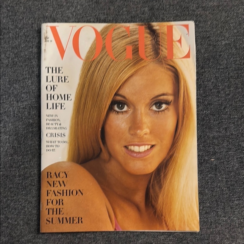 Vintage British Vogue Magazine – June 1969  Ingmari Lamy Cover